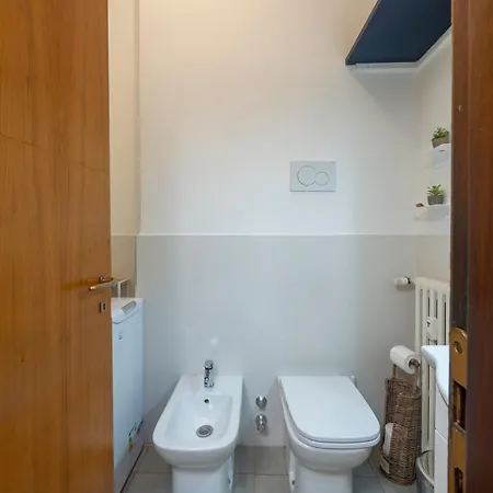 I Host - Melzo 13 * Milano